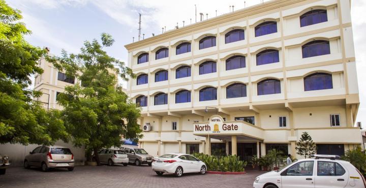 Hotel North Gate Maduráj Kültér fotó