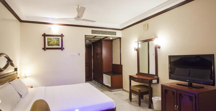 Hotel North Gate Maduráj Kültér fotó